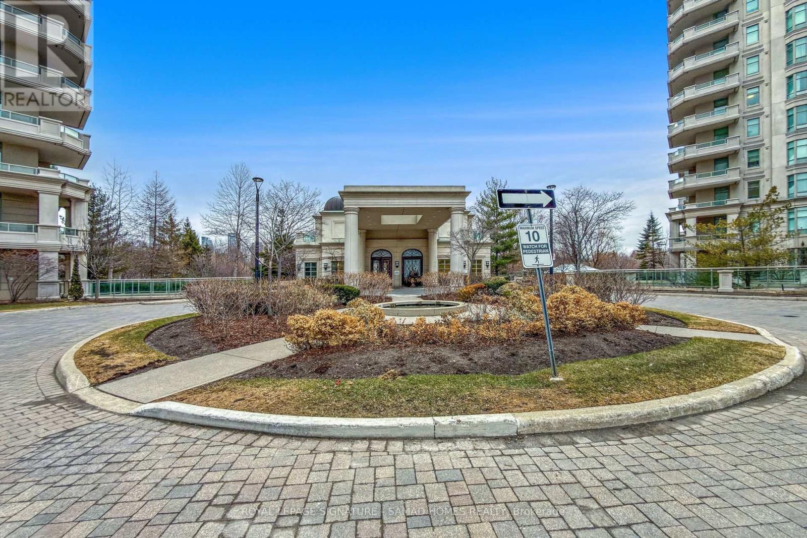 1206 - 10 Bloorview Place, Toronto, Ontario  M2J 0B1 - Photo 2 - C12919122