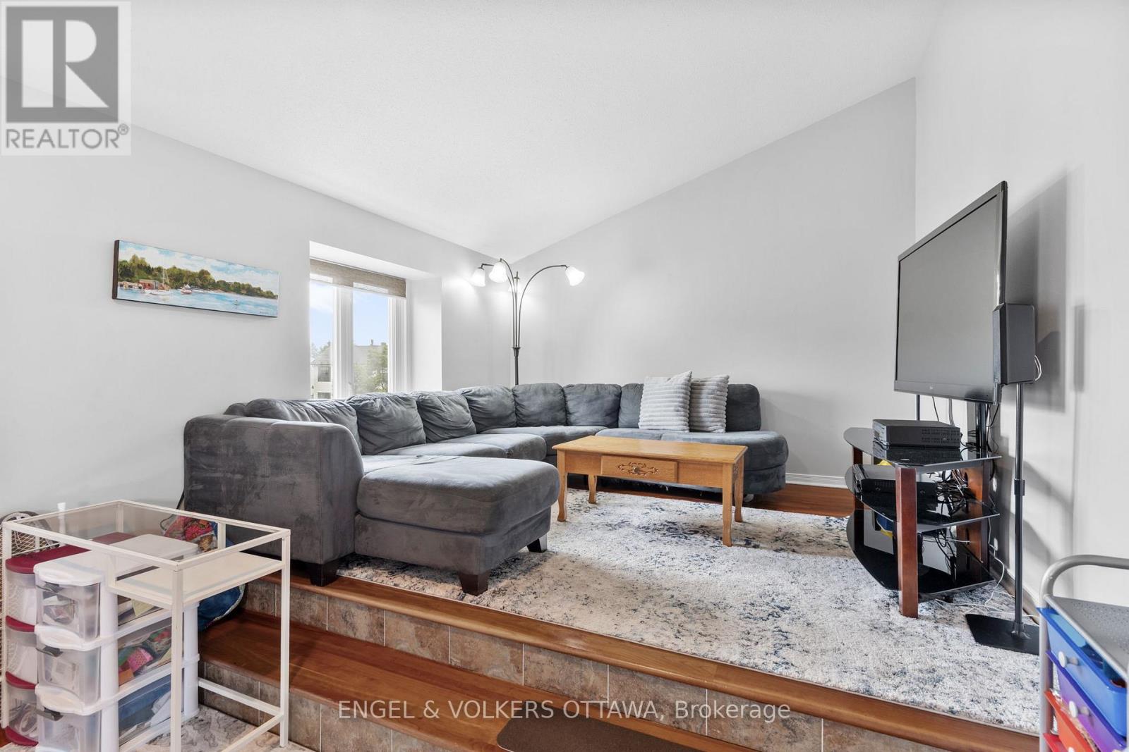 45 Townsend Drive, Ottawa, Ontario K2J 2T8 - Photo 21 - X12919094