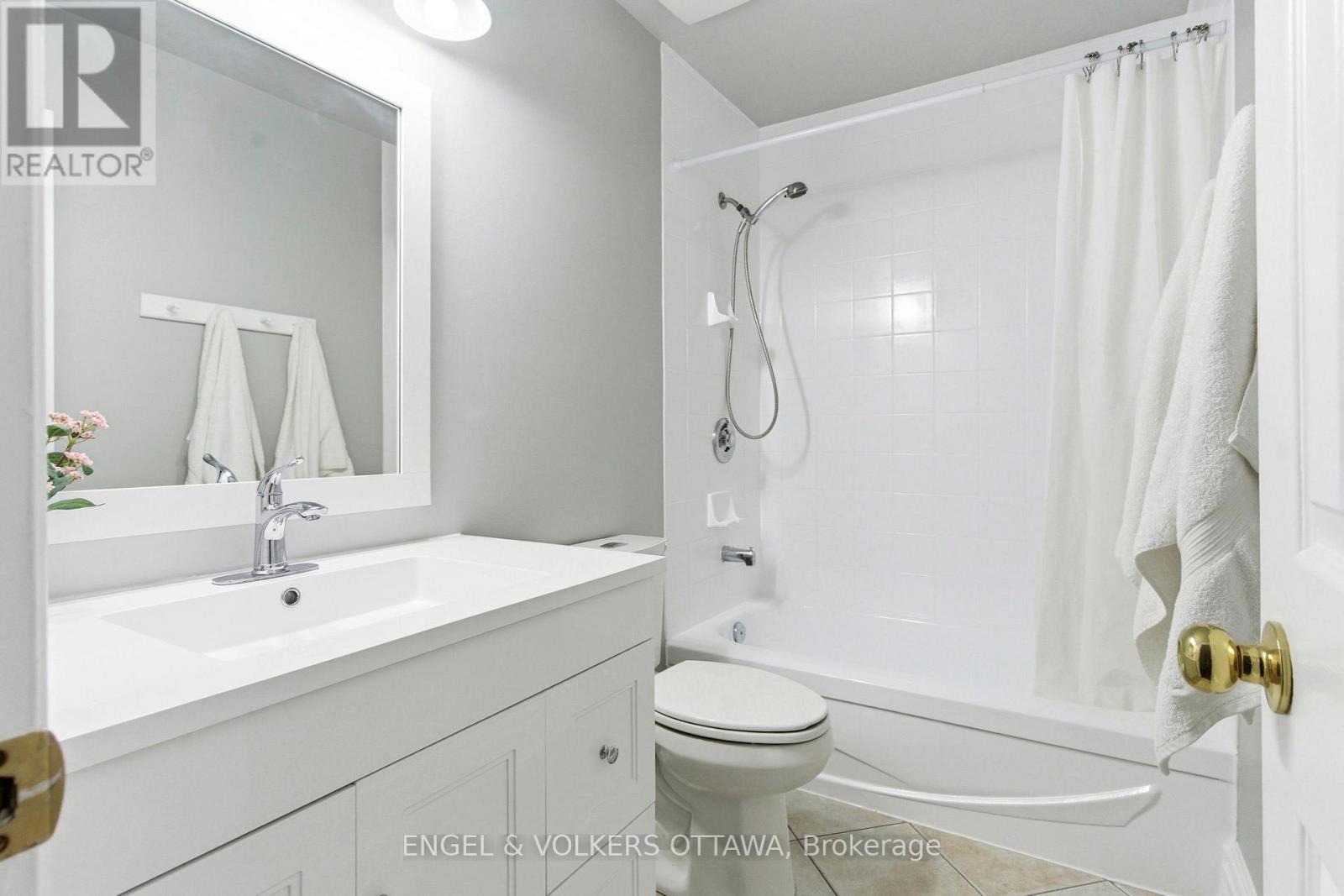 45 Townsend Drive, Ottawa, Ontario K2J 2T8 - Photo 34 - X12919094