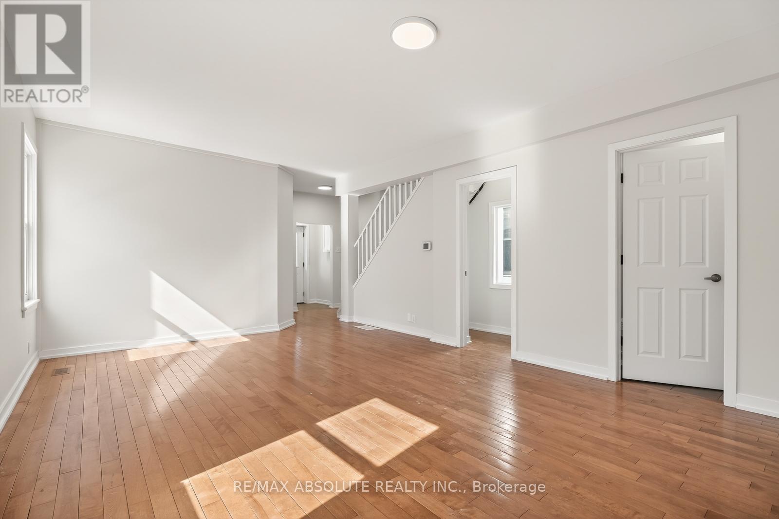 181 Lebreton Street N, Ottawa, Ontario  K1R 7H7 - Photo 10 - X12919116