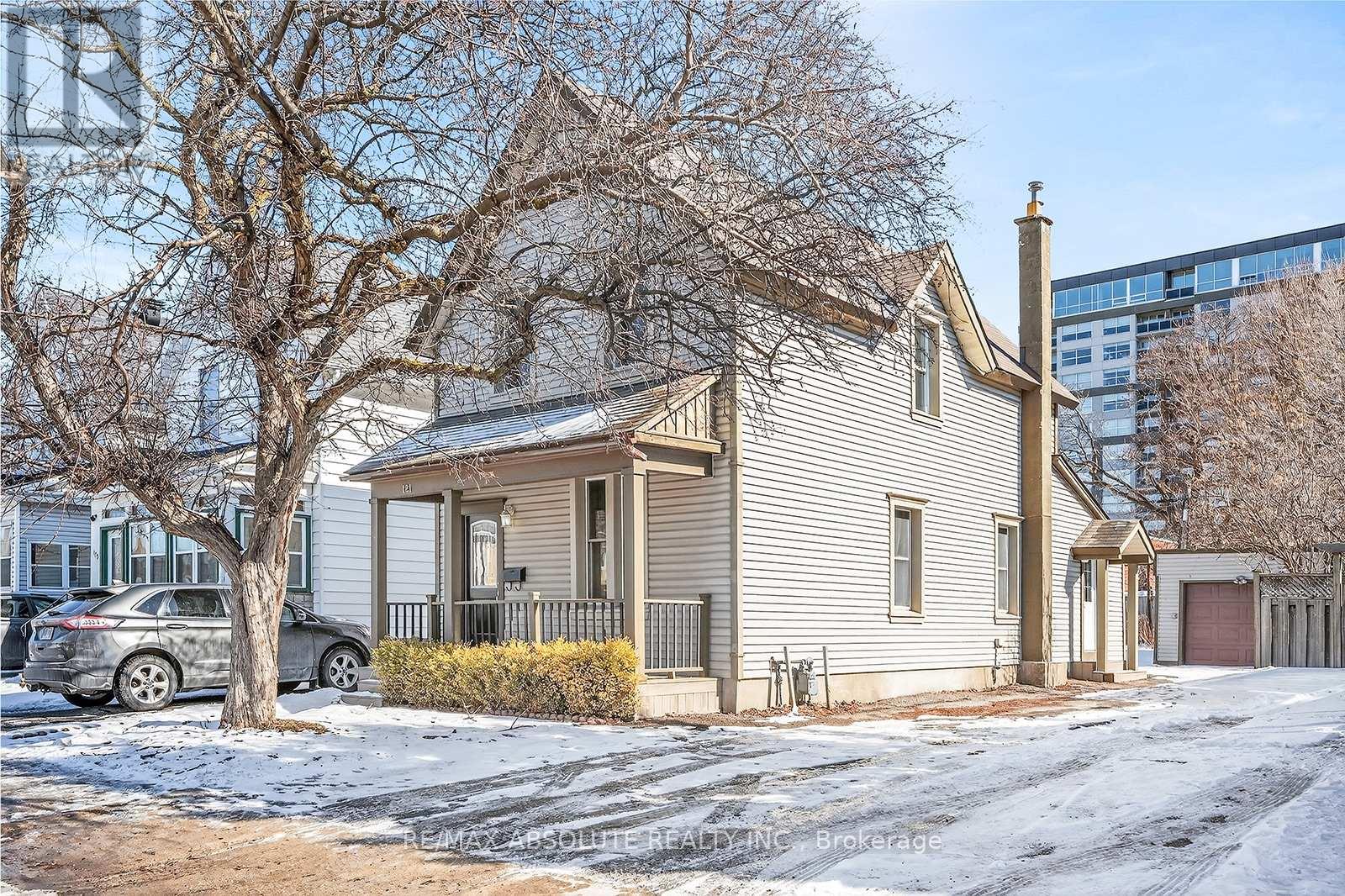 181 Lebreton Street N, Ottawa, Ontario  K1R 7H7 - Photo 2 - X12919116