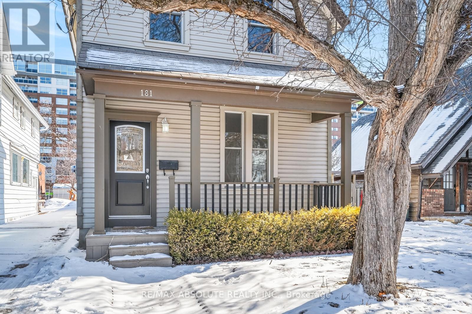 181 Lebreton Street N, Ottawa, Ontario  K1R 7H7 - Photo 3 - X12919116