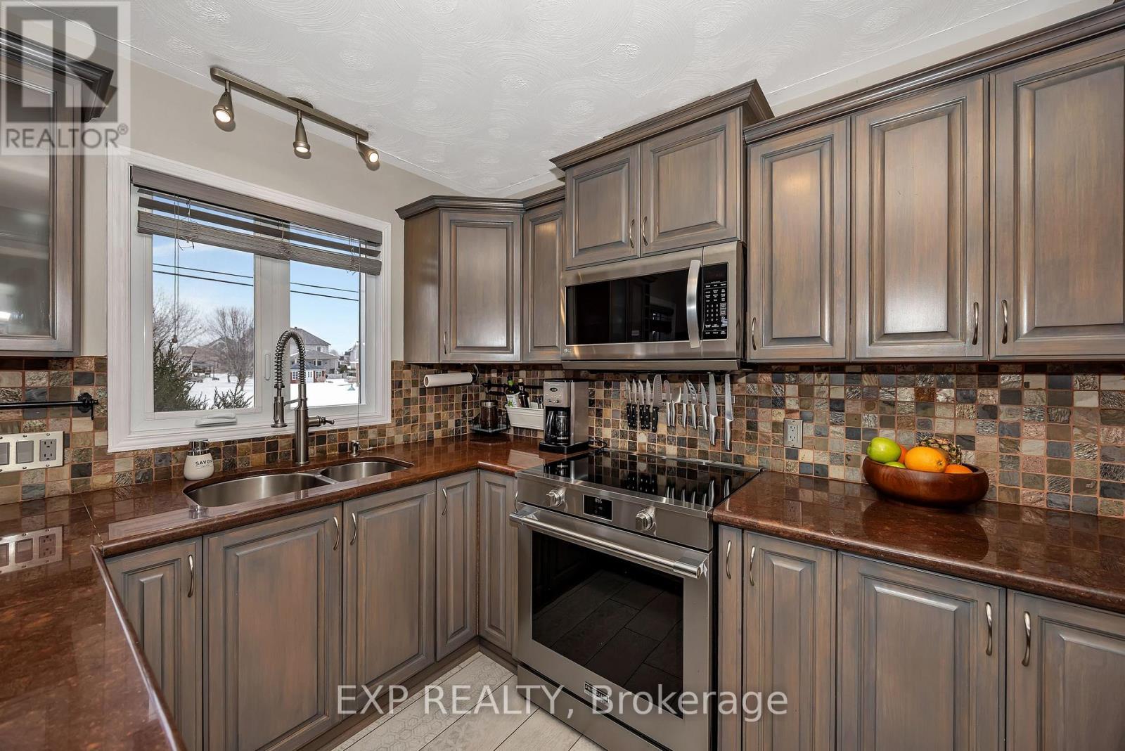 806 Laval Street, Casselman, Ontario  K0A 1M0 - Photo 11 - X12919196