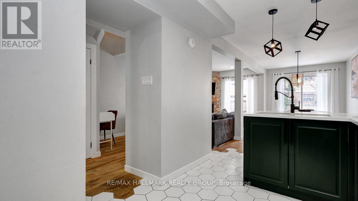 78 Havenhurst Crescent, Ottawa, Ontario  K1T 3G5 - Photo 24 - X12919204