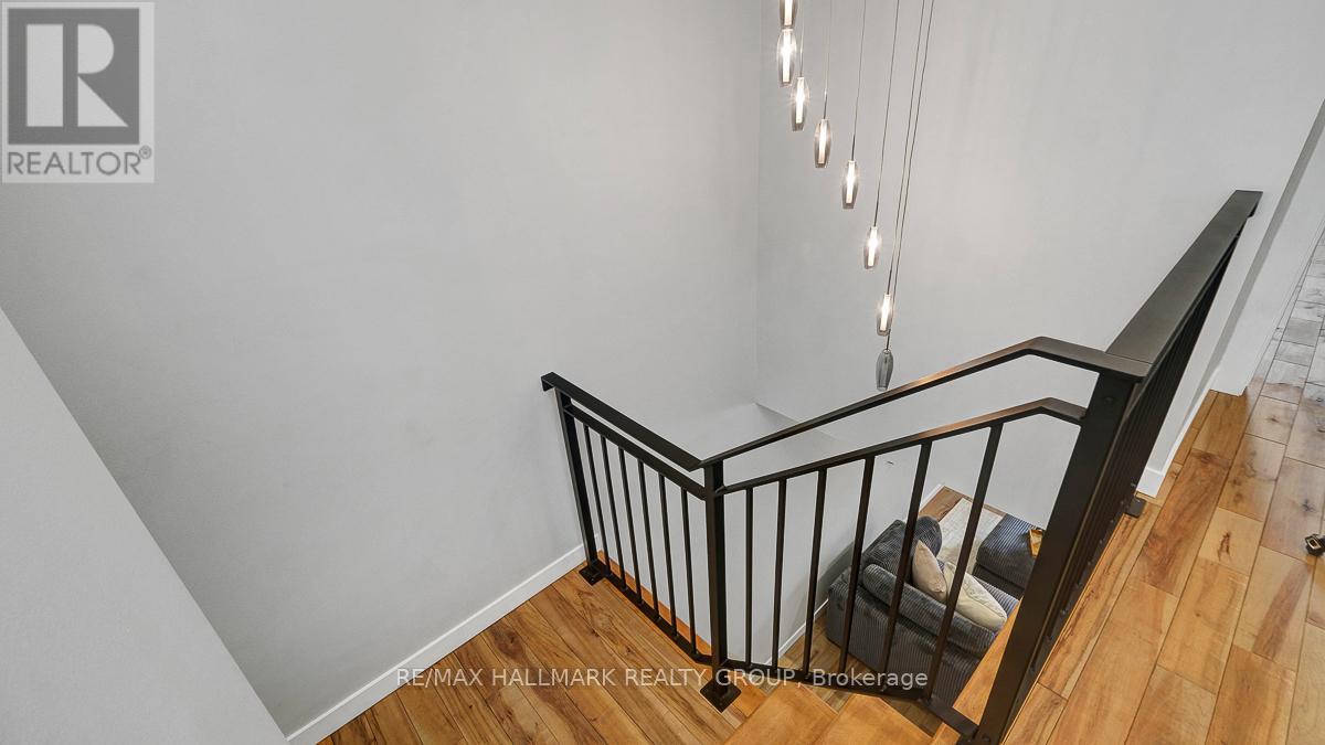78 Havenhurst Crescent, Ottawa, Ontario  K1T 3G5 - Photo 27 - X12919204