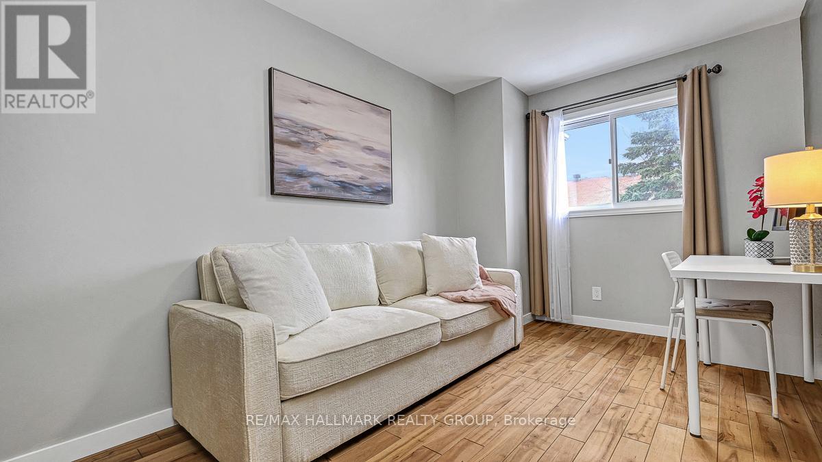 78 Havenhurst Crescent, Ottawa, Ontario  K1T 3G5 - Photo 35 - X12919204
