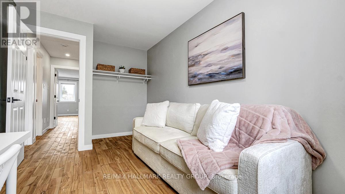 78 Havenhurst Crescent, Ottawa, Ontario  K1T 3G5 - Photo 36 - X12919204