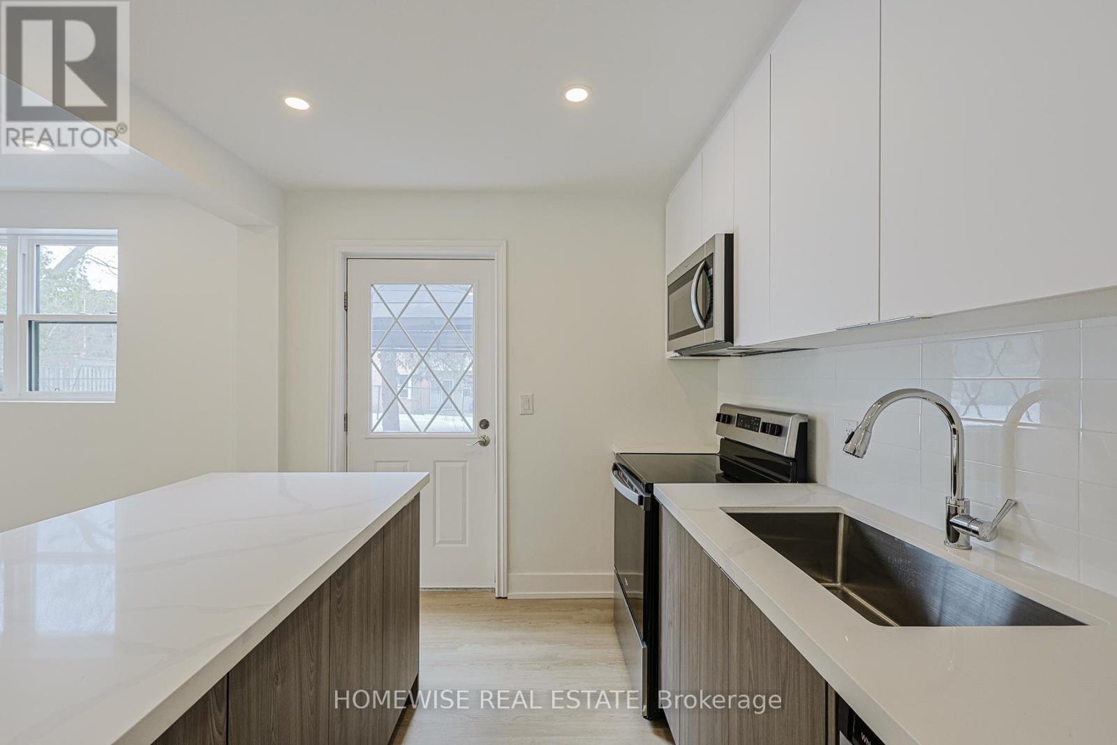 15a - 100 Liberty Street N, Clarington, Ontario L1C 2M1 - Photo 2 - E12919128