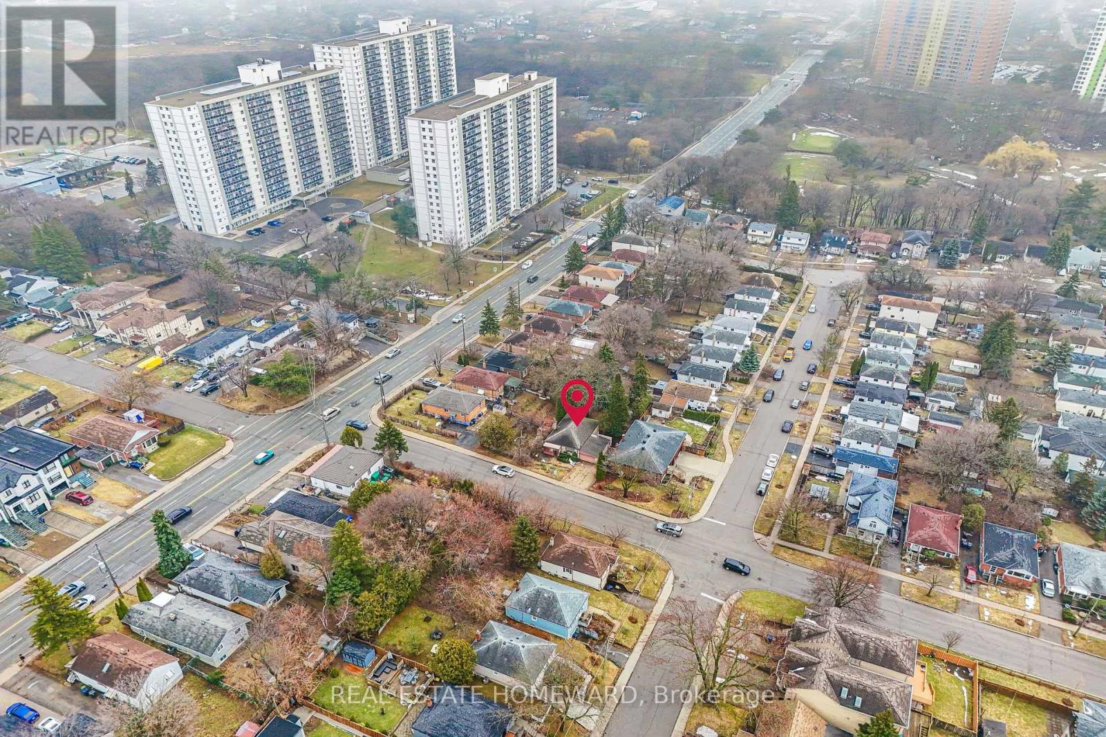 63 Donside Drive, Toronto, Ontario  M1L 1P8 - Photo 4 - E12919158