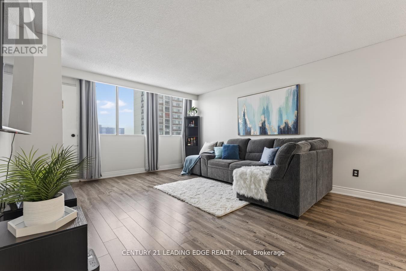 707 - 40 BAY MILLS BOULEVARD, Toronto, Ontario