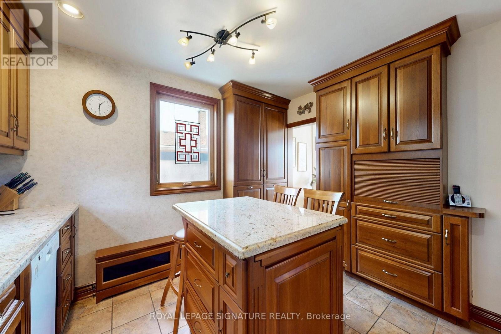 28 Wexford Boulevard, Toronto, Ontario  M1R 1L1 - Photo 12 - E12919256