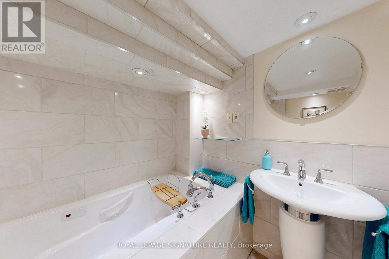 28 Wexford Boulevard, Toronto, Ontario  M1R 1L1 - Photo 26 - E12919256