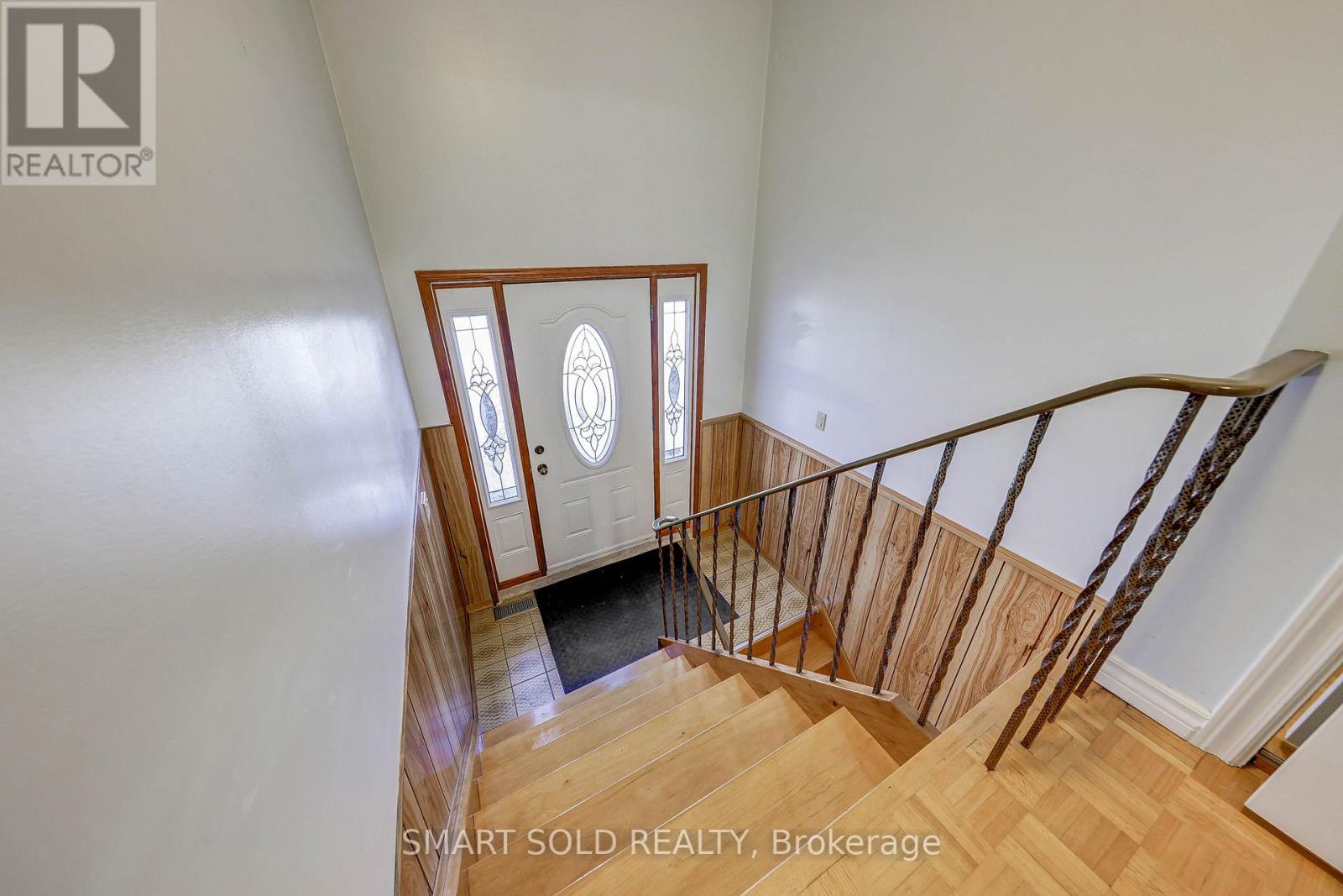 59 Chapman Avenue, Toronto, Ontario  M4B 1C6 - Photo 10 - E12917664