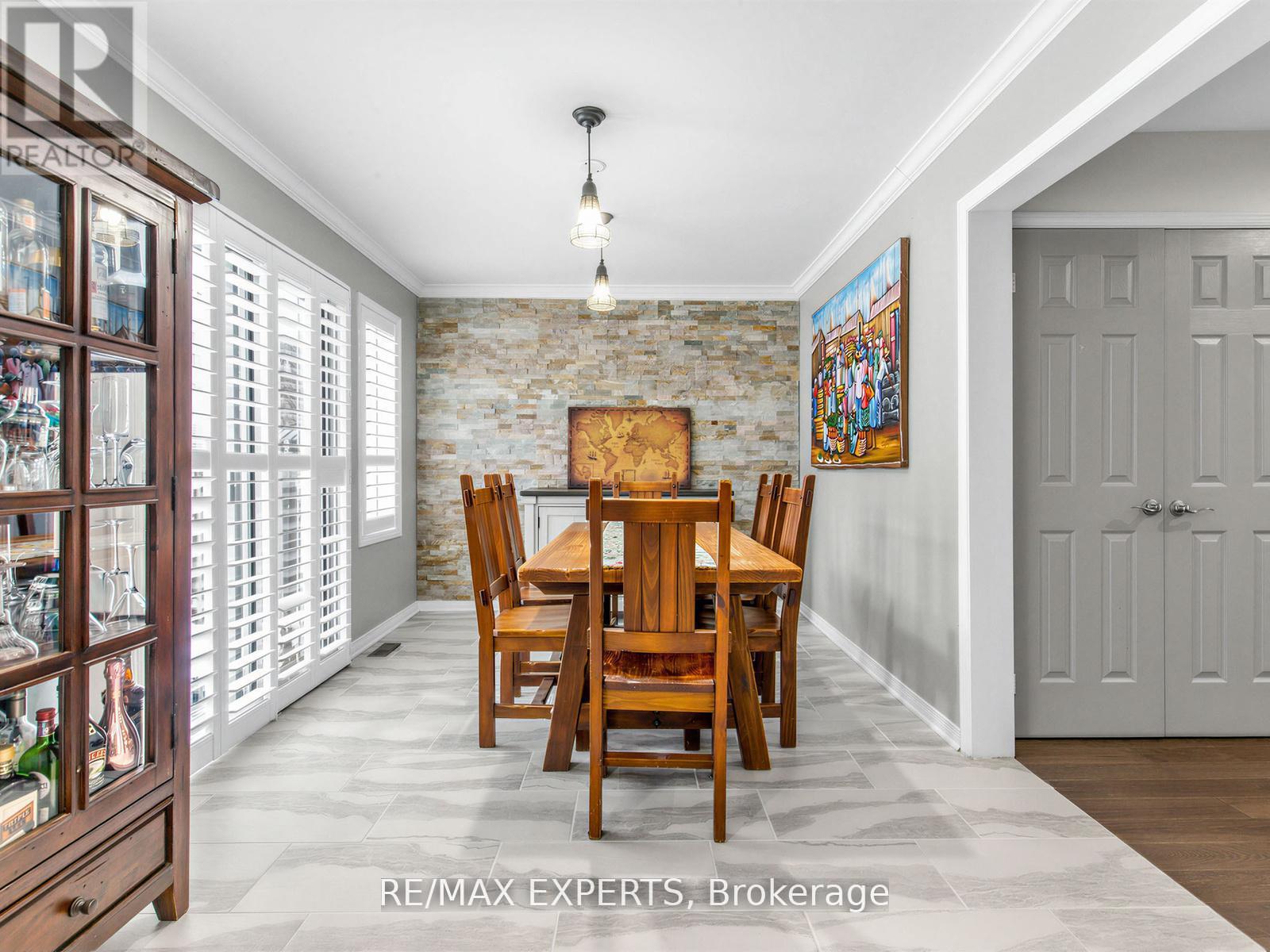 35 Arundel Drive, Vaughan, Ontario  L4H 2E6 - Photo 13 - N12919096