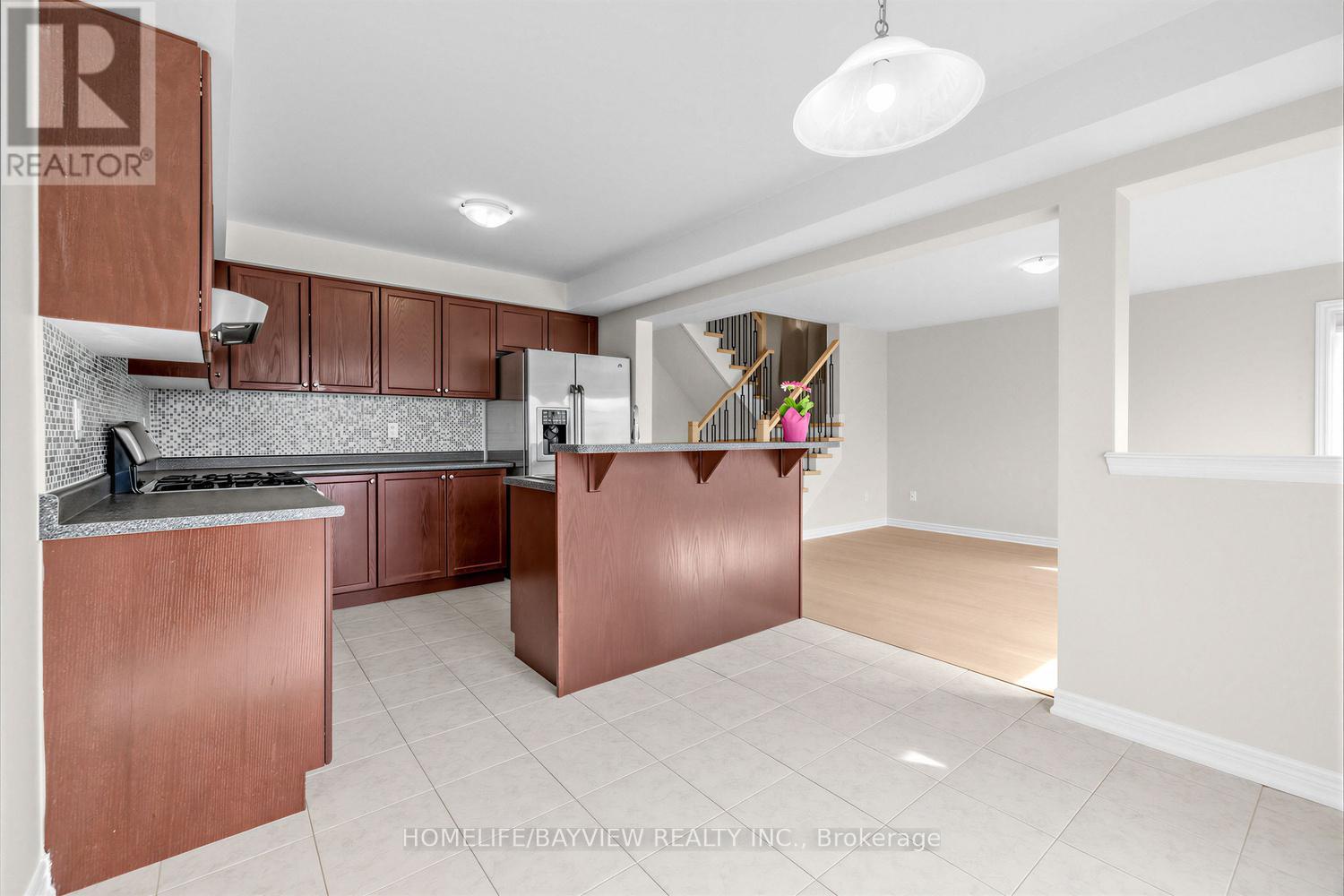 12 Winisk Street, Richmond Hill, Ontario  L4E 0M6 - Photo 17 - N12919136