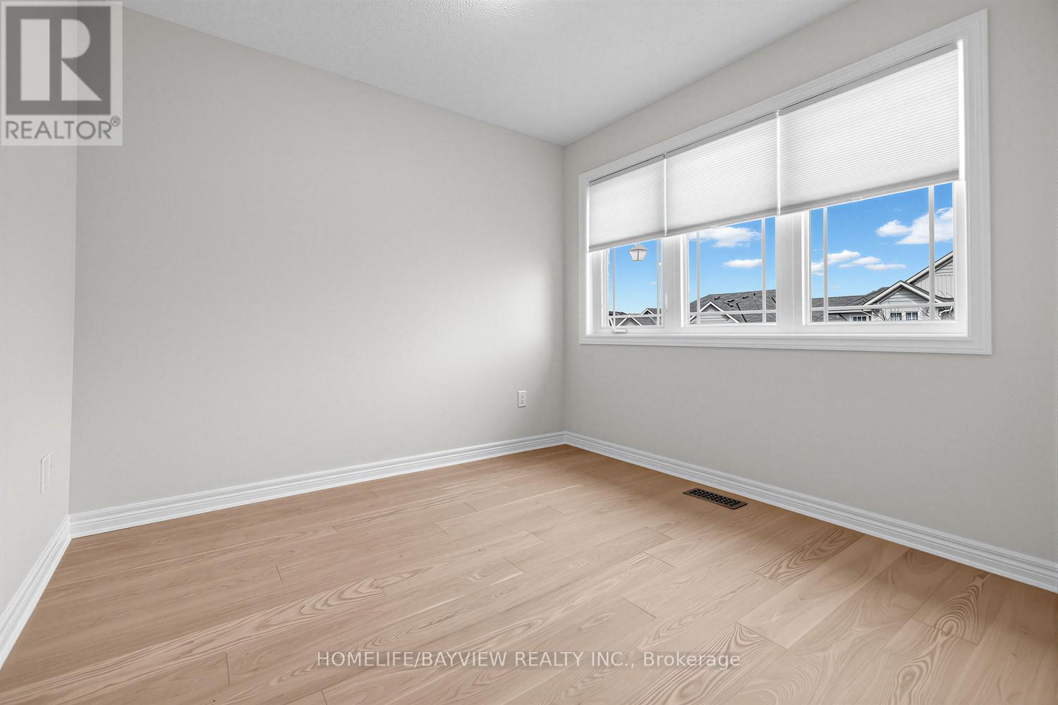 12 Winisk Street, Richmond Hill, Ontario  L4E 0M6 - Photo 26 - N12919136