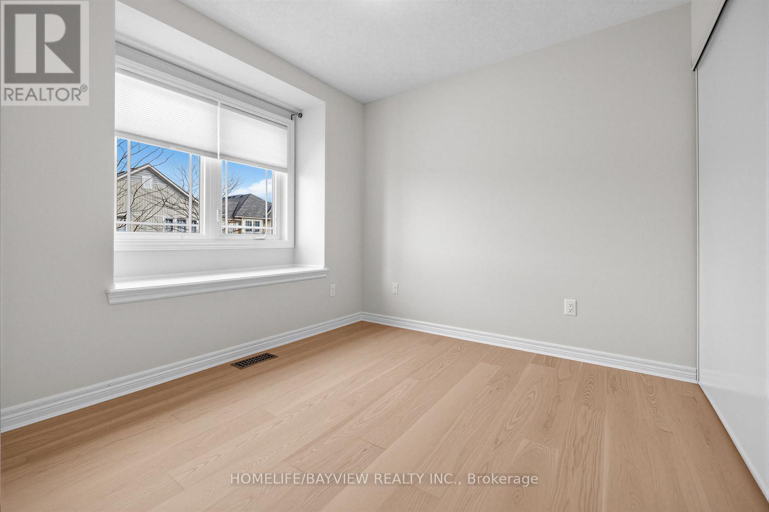 12 Winisk Street, Richmond Hill, Ontario  L4E 0M6 - Photo 27 - N12919136