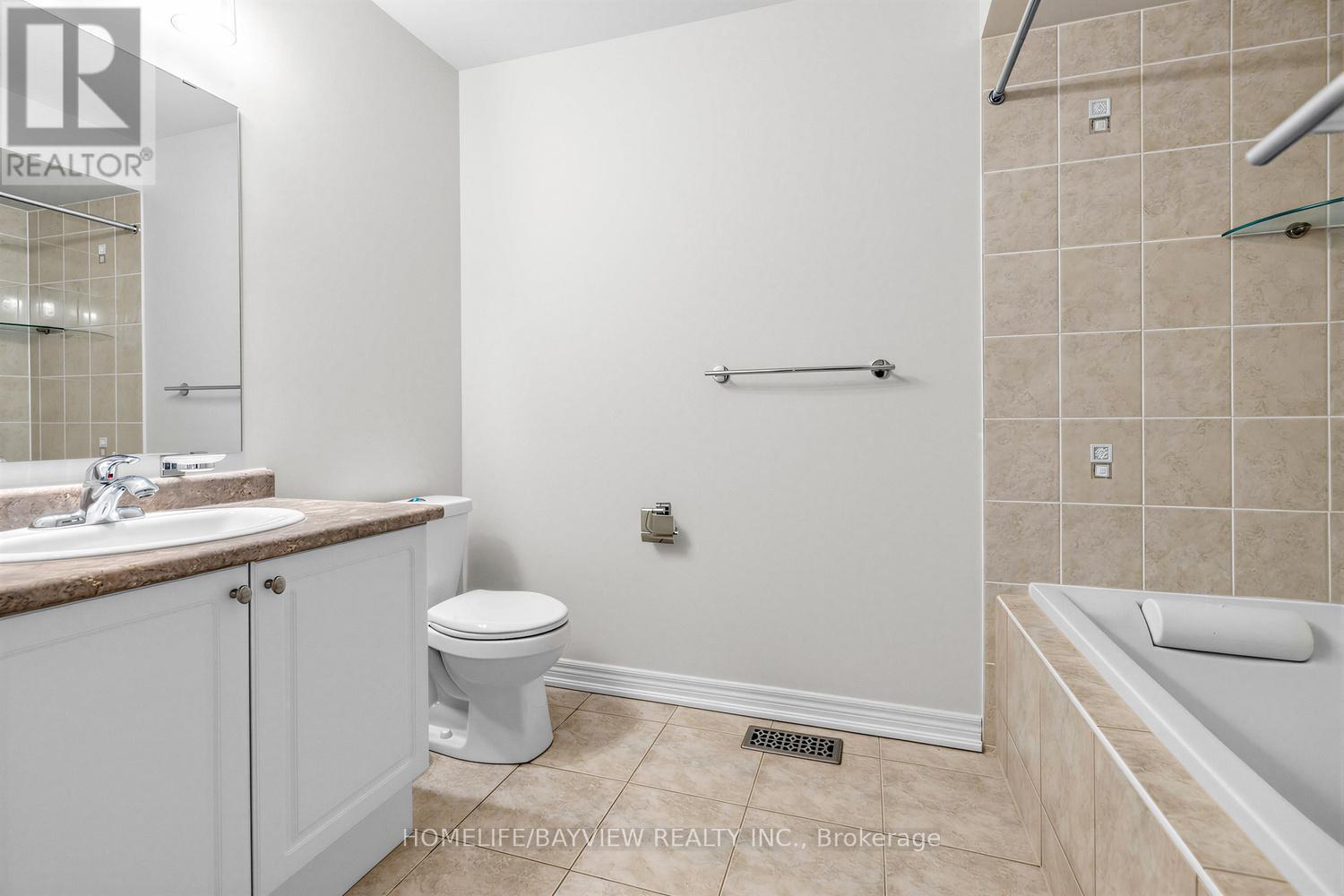 12 Winisk Street, Richmond Hill, Ontario  L4E 0M6 - Photo 29 - N12919136