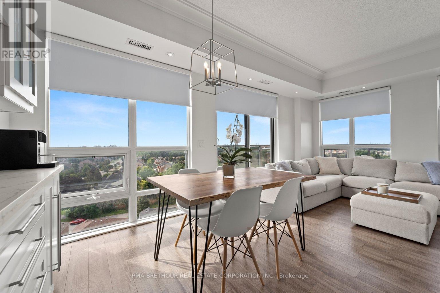 902 - 7730 Kipling Avenue, Vaughan, Ontario  L4L 1Y9 - Photo 5 - N12919260