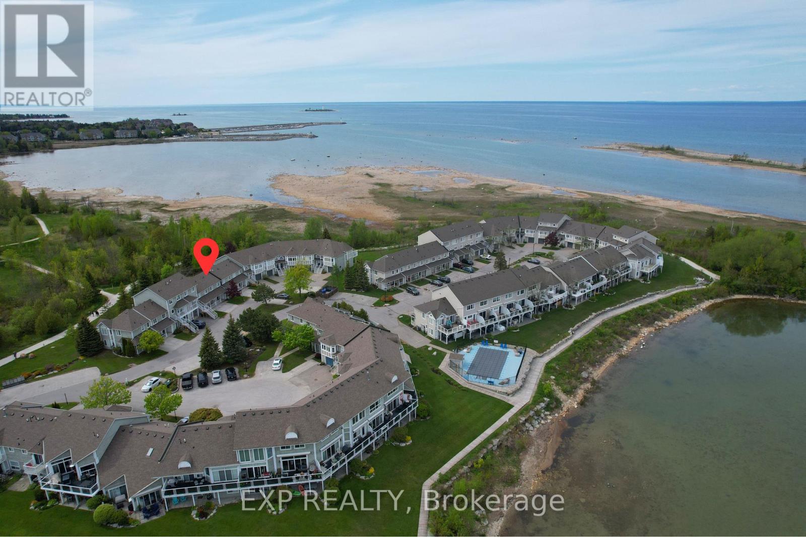 22 Cranberry Surf, Collingwood, Ontario  L9Y 5C4 - Photo 2 - S12919112