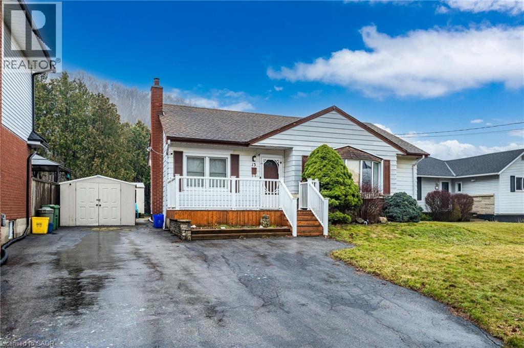 13 ALBA Street, Stoney Creek, Ontario