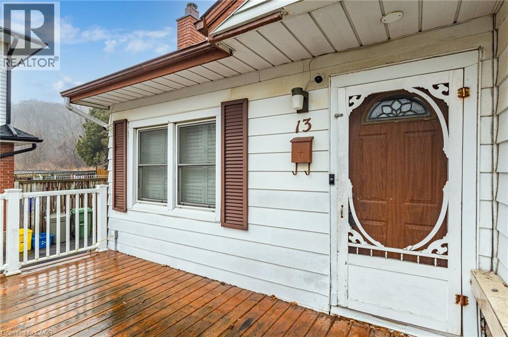 13 Alba Street, Stoney Creek, Ontario  L8G 1N9 - Photo 4 - 40813446