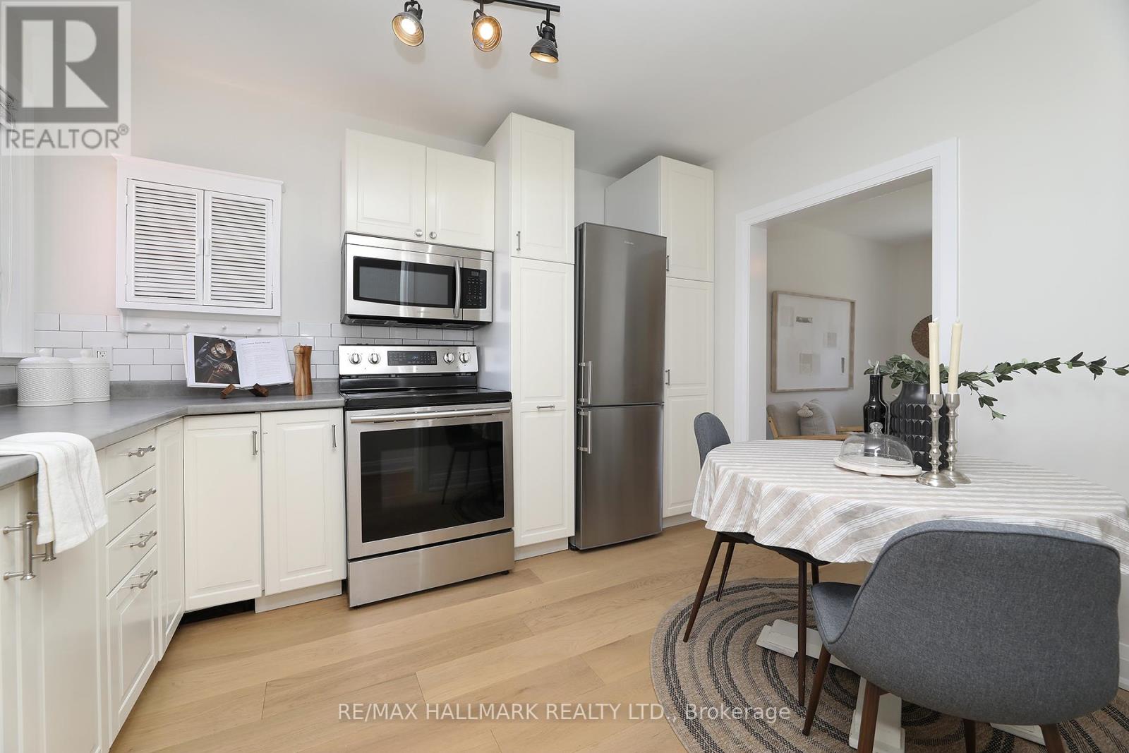 391 Delaware Avenue, Toronto, Ontario  M6H 2T7 - Photo 24 - W12919114