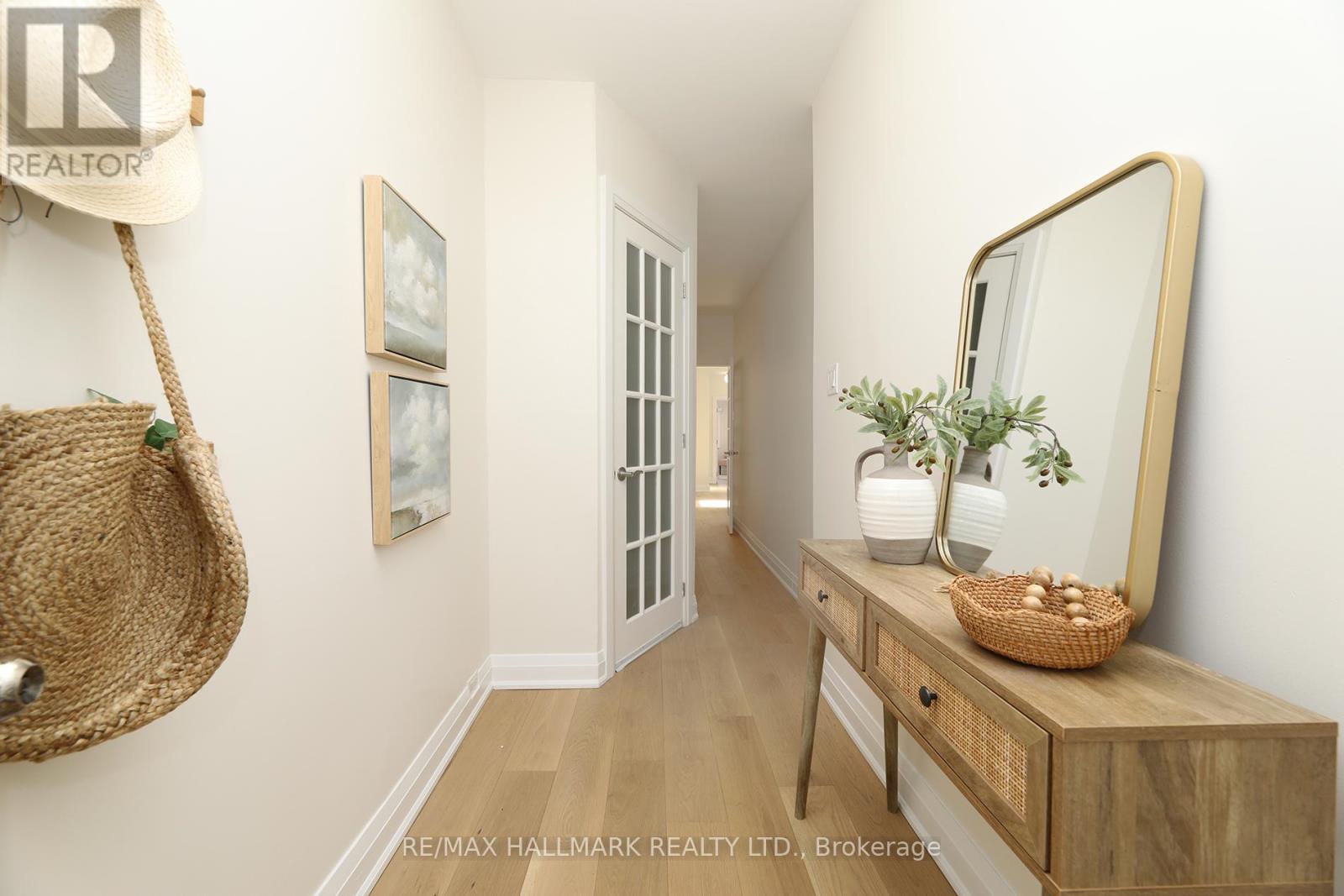 391 Delaware Avenue, Toronto, Ontario  M6H 2T7 - Photo 4 - W12919114