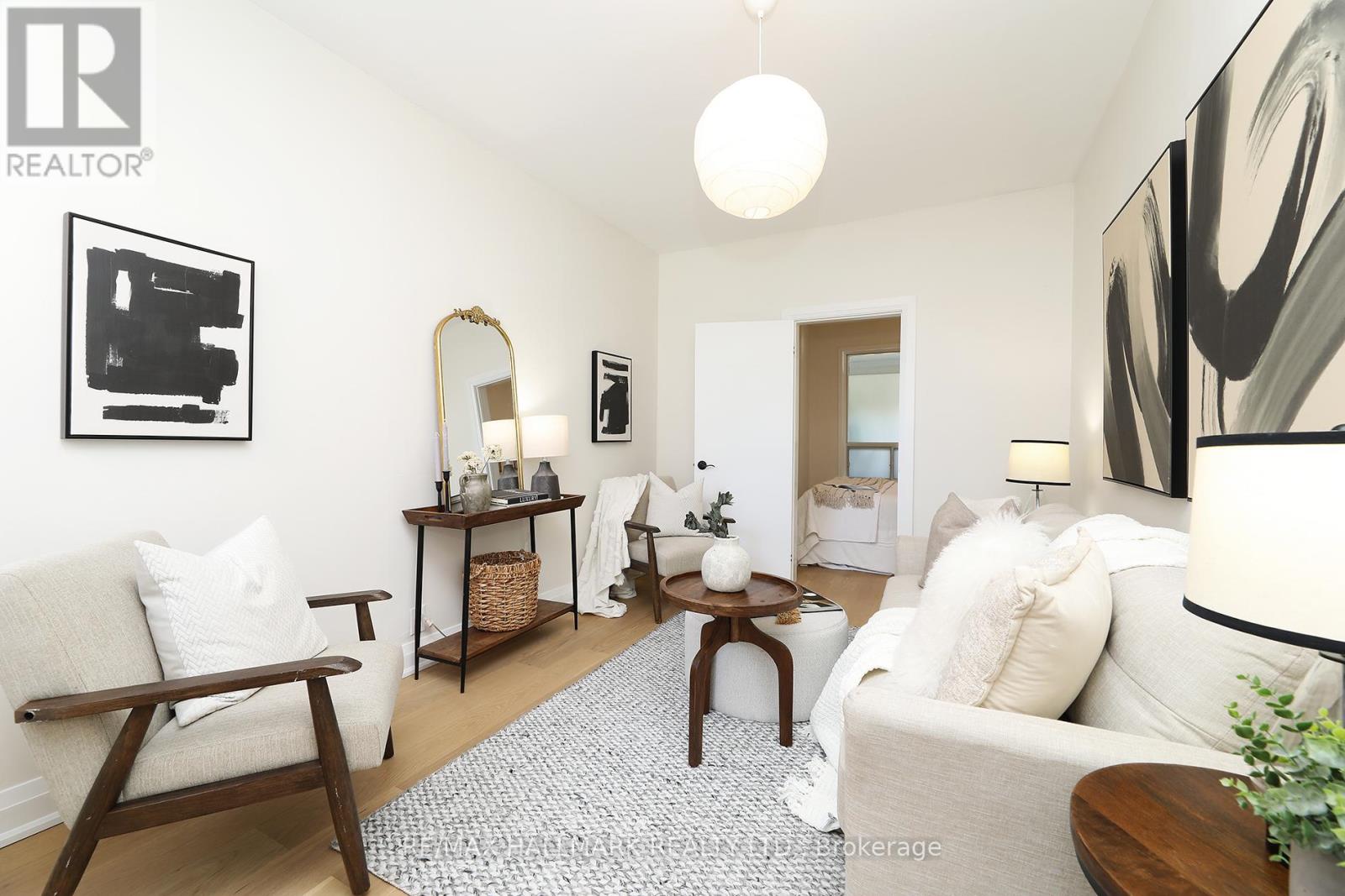 391 Delaware Avenue, Toronto, Ontario  M6H 2T7 - Photo 9 - W12919114