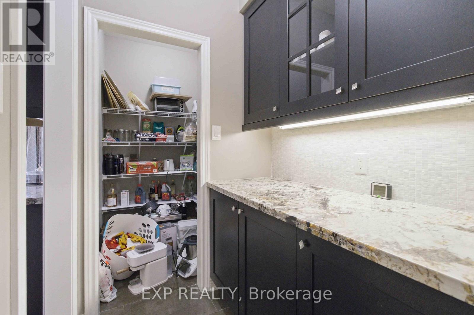 34 Atchison Drive, Caledon, Ontario  L7C 3R5 - Photo 10 - W12919126