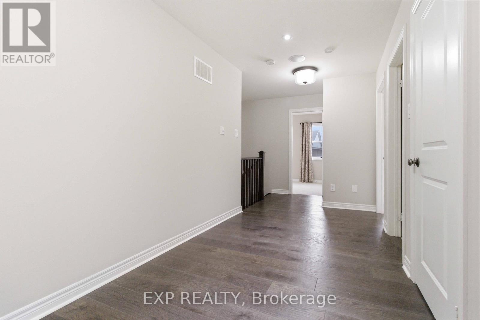 34 Atchison Drive, Caledon, Ontario  L7C 3R5 - Photo 14 - W12919126