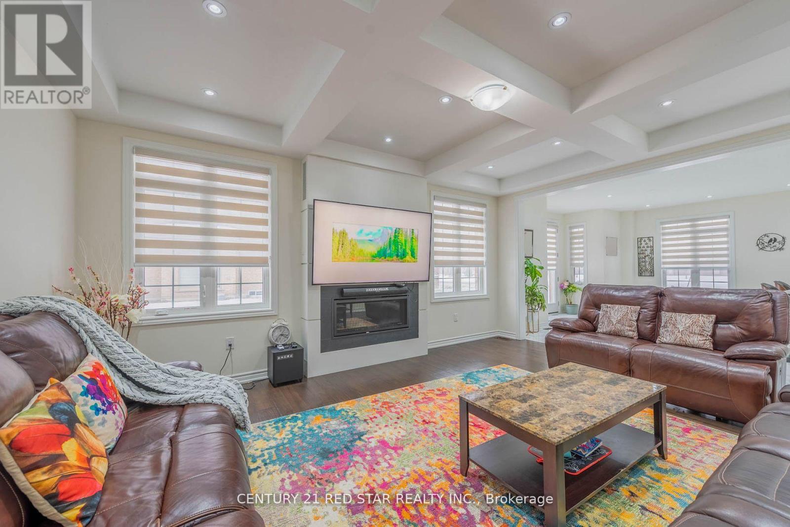 1 Goodview Drive, Brampton, Ontario  L6R 4C5 - Photo 14 - W12919132