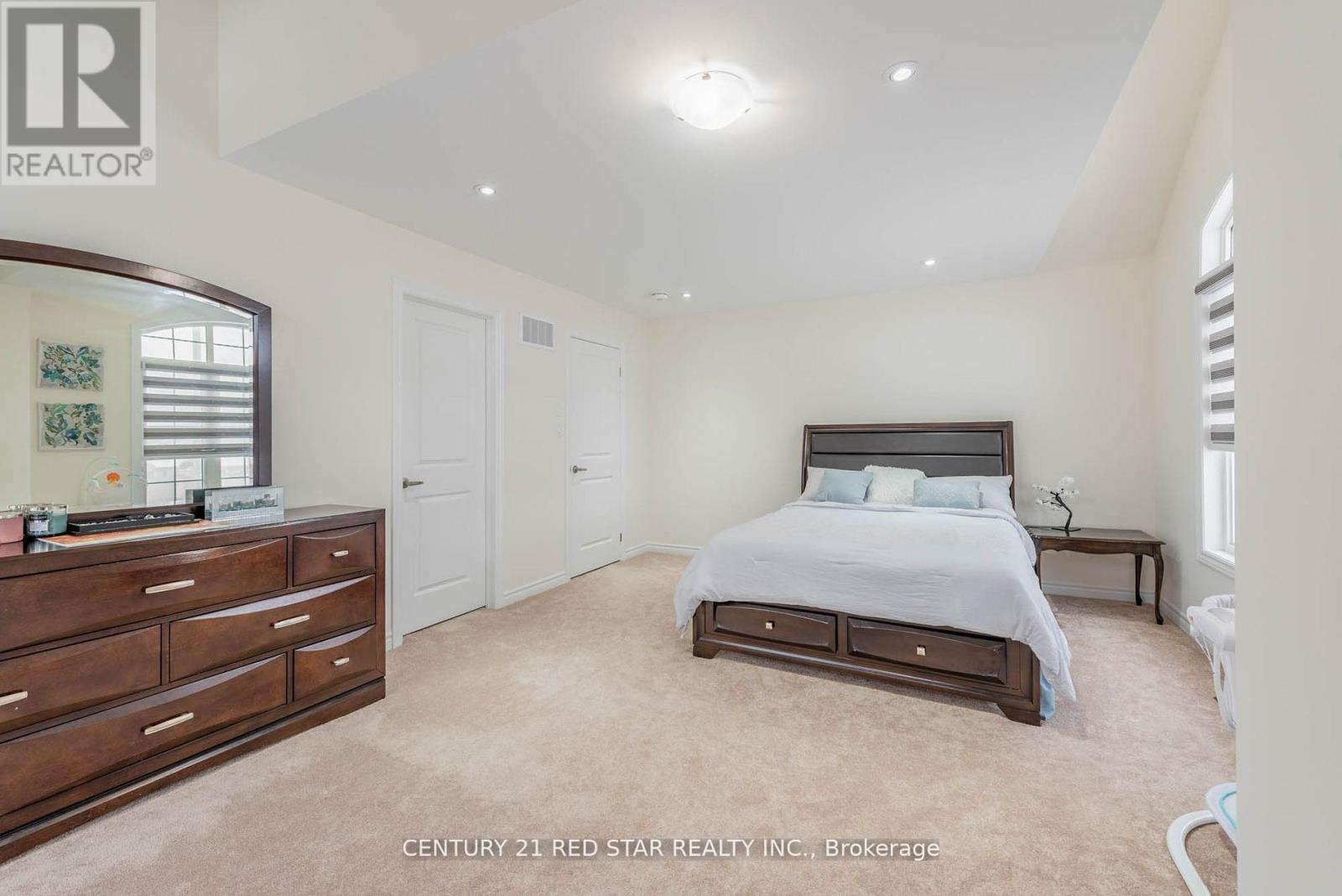 1 Goodview Drive, Brampton, Ontario  L6R 4C5 - Photo 20 - W12919132