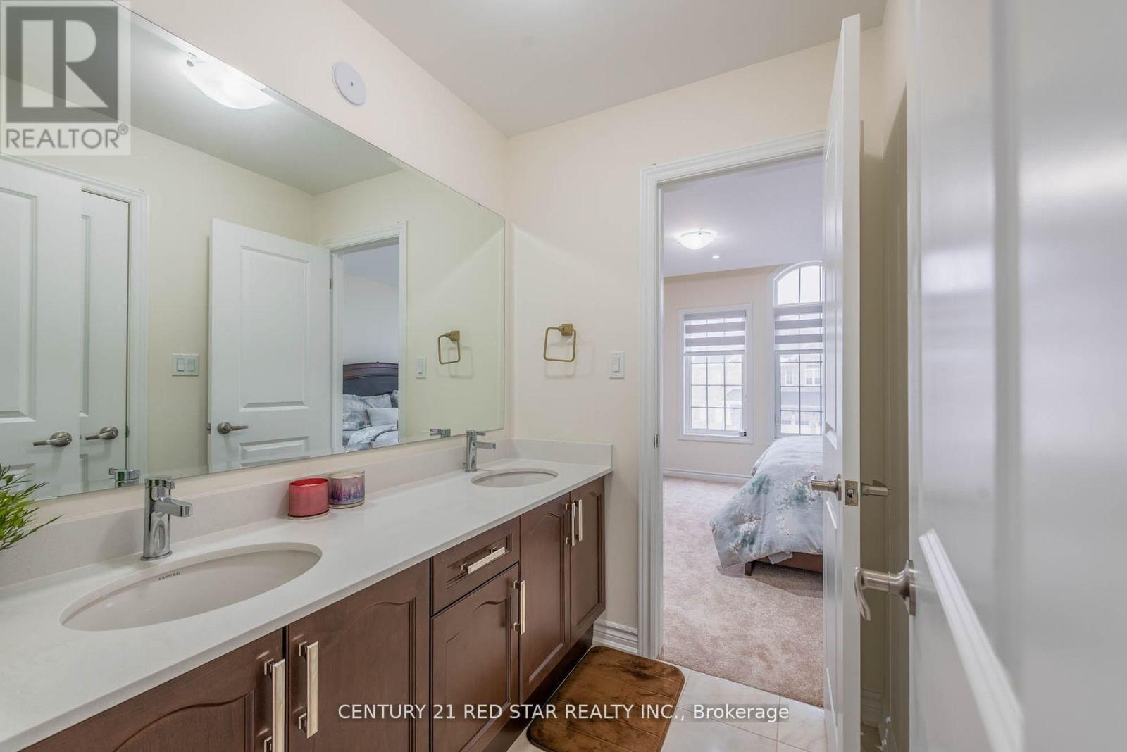 1 Goodview Drive, Brampton, Ontario  L6R 4C5 - Photo 26 - W12919132