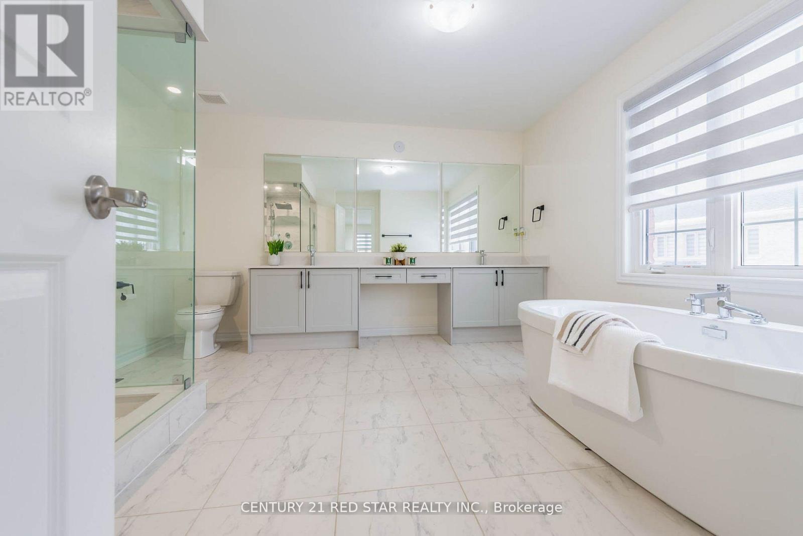 1 Goodview Drive, Brampton, Ontario  L6R 4C5 - Photo 34 - W12919132