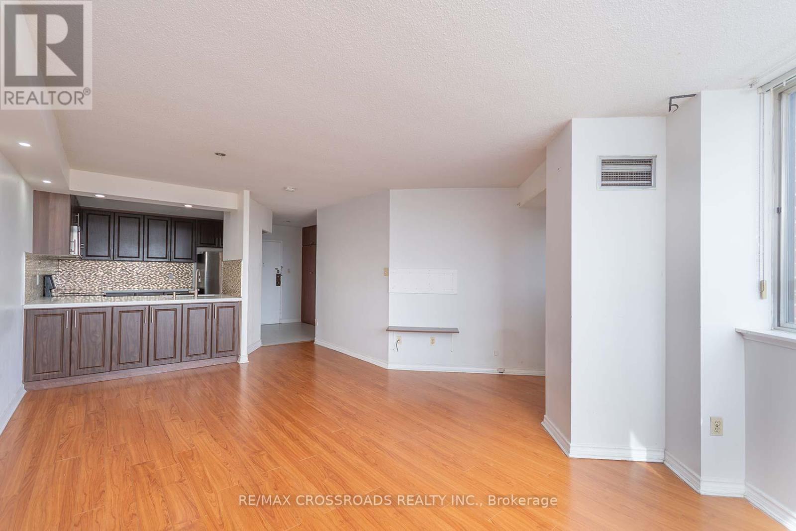 1203 - 234 Albion Road, Toronto, Ontario M9W 6A5 - Photo 12 - W12919150