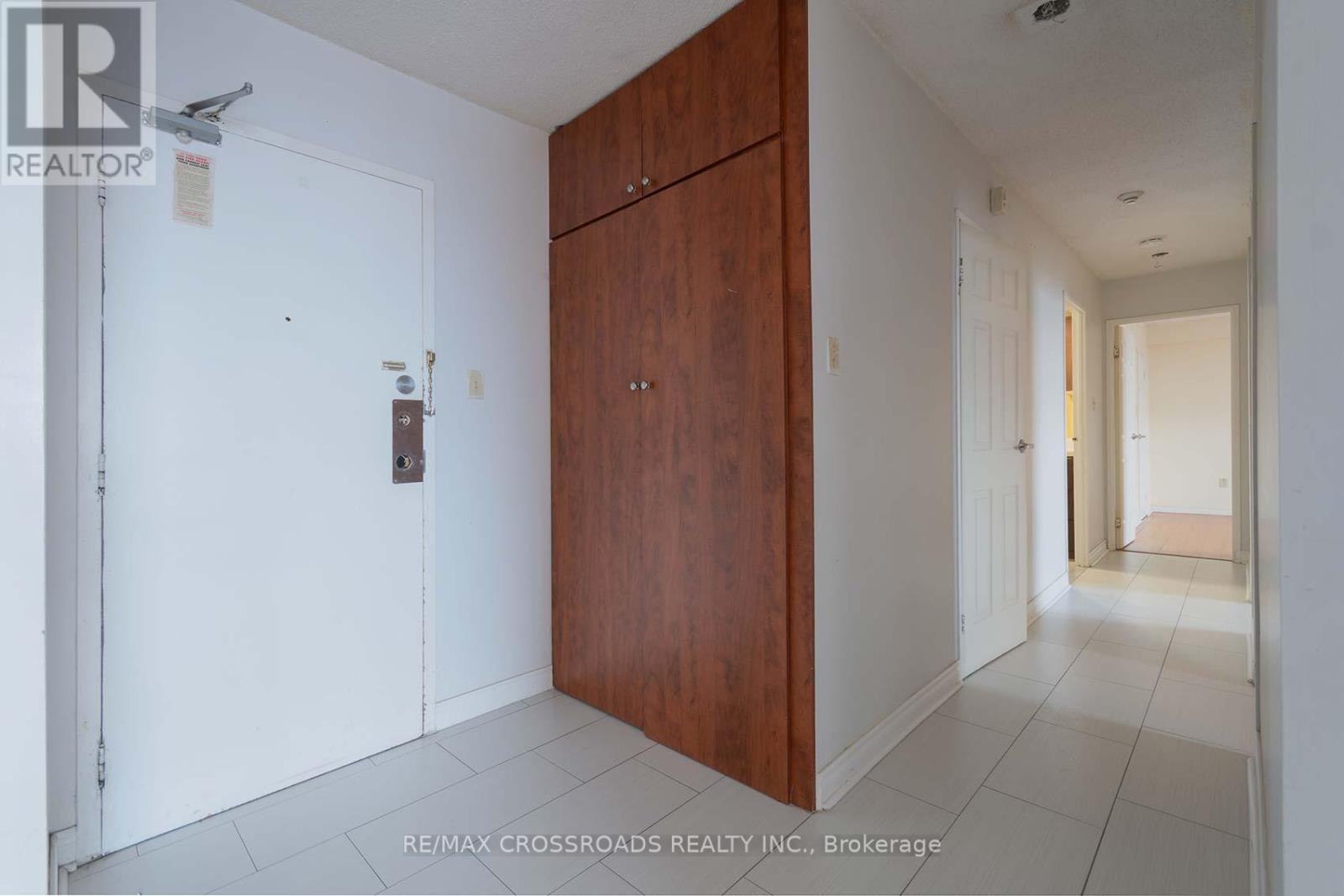 1203 - 234 Albion Road, Toronto, Ontario M9W 6A5 - Photo 8 - W12919150