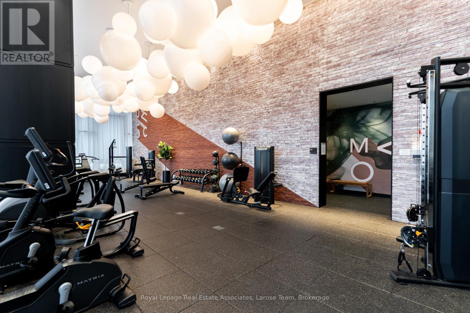 407 - 3200 William Coltson Avenue, Oakville, Ontario  L6H 7W6 - Photo 32 - W12919190