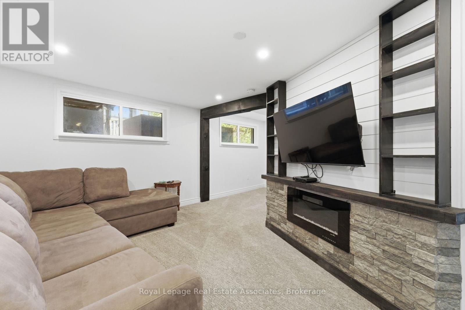 2333 Melissa Crescent, Burlington, Ontario  L7P 3T5 - Photo 22 - W12919200