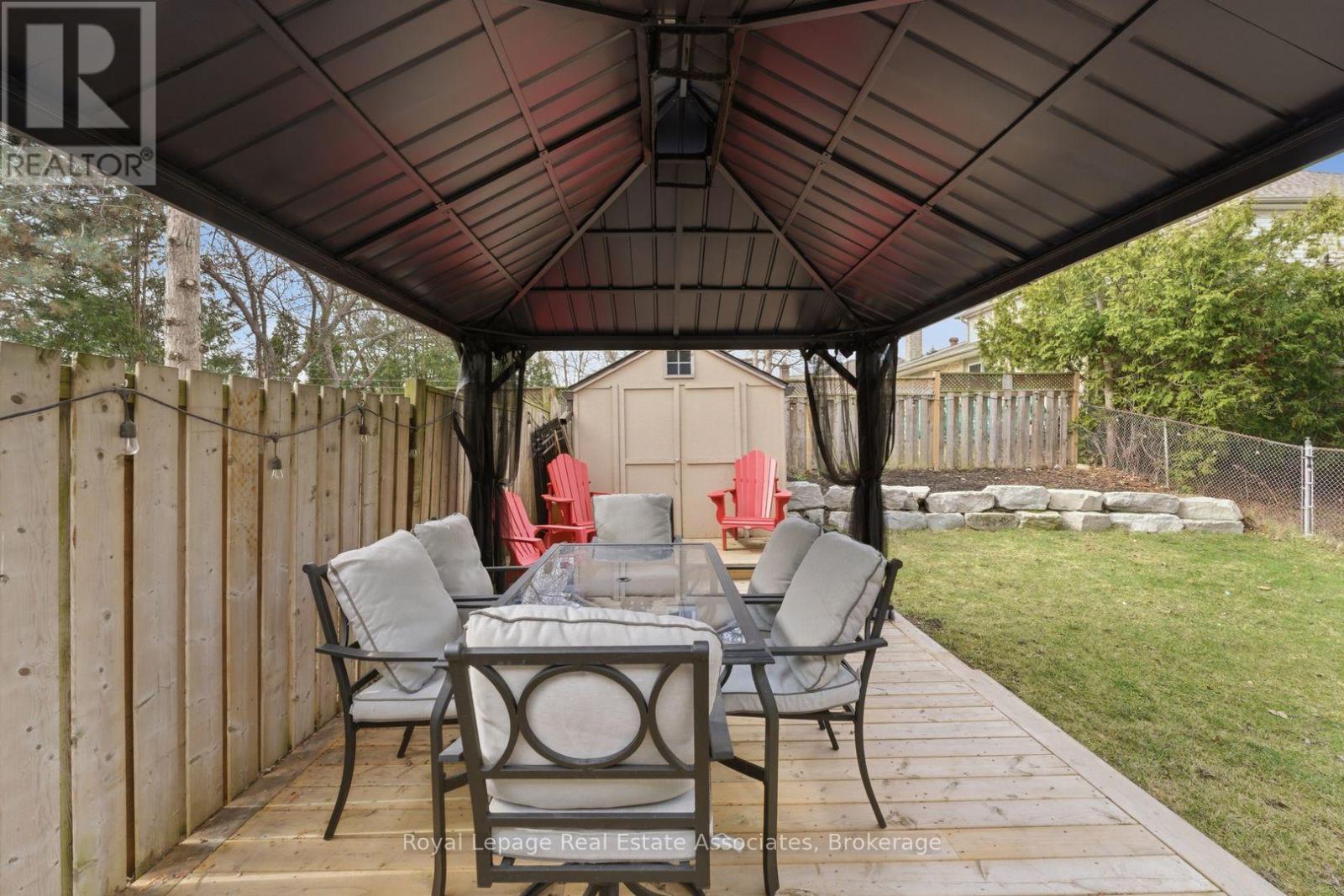 2333 Melissa Crescent, Burlington, Ontario  L7P 3T5 - Photo 33 - W12919200