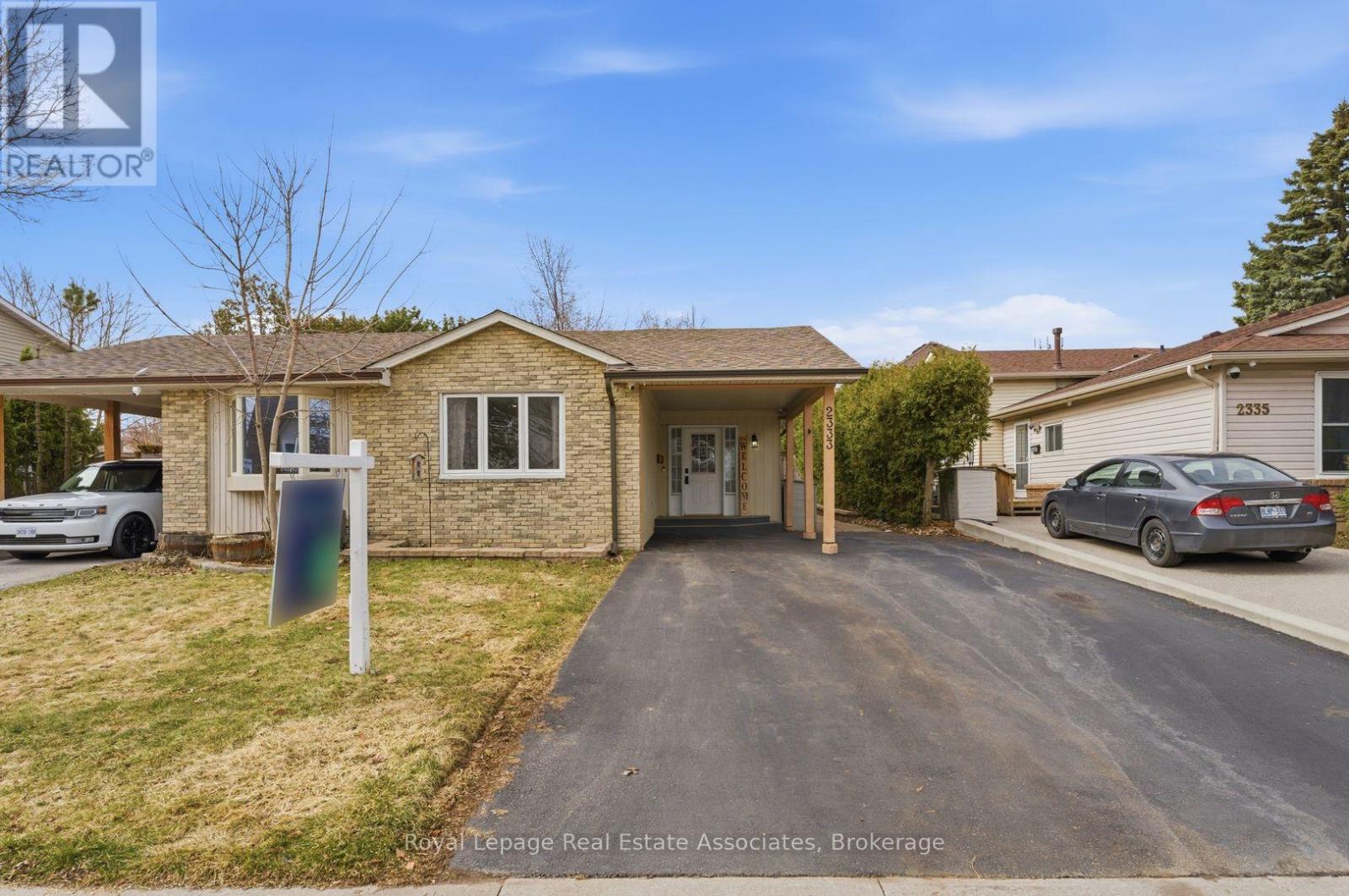 2333 Melissa Crescent, Burlington, Ontario  L7P 3T5 - Photo 38 - W12919200