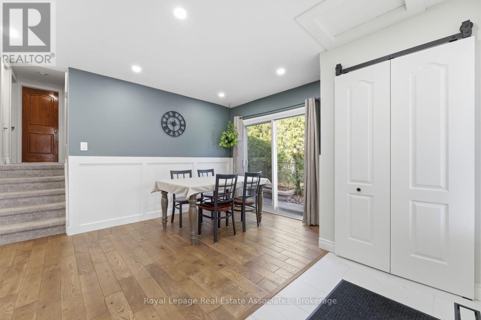 2333 Melissa Crescent, Burlington, Ontario  L7P 3T5 - Photo 9 - W12919200