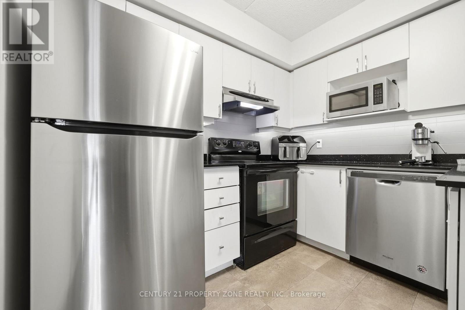 306 - 1440 Bishops Gate, Oakville (Ga Glen Abbey), Ontario  L6M 4M9 - Photo 14 - W12919226