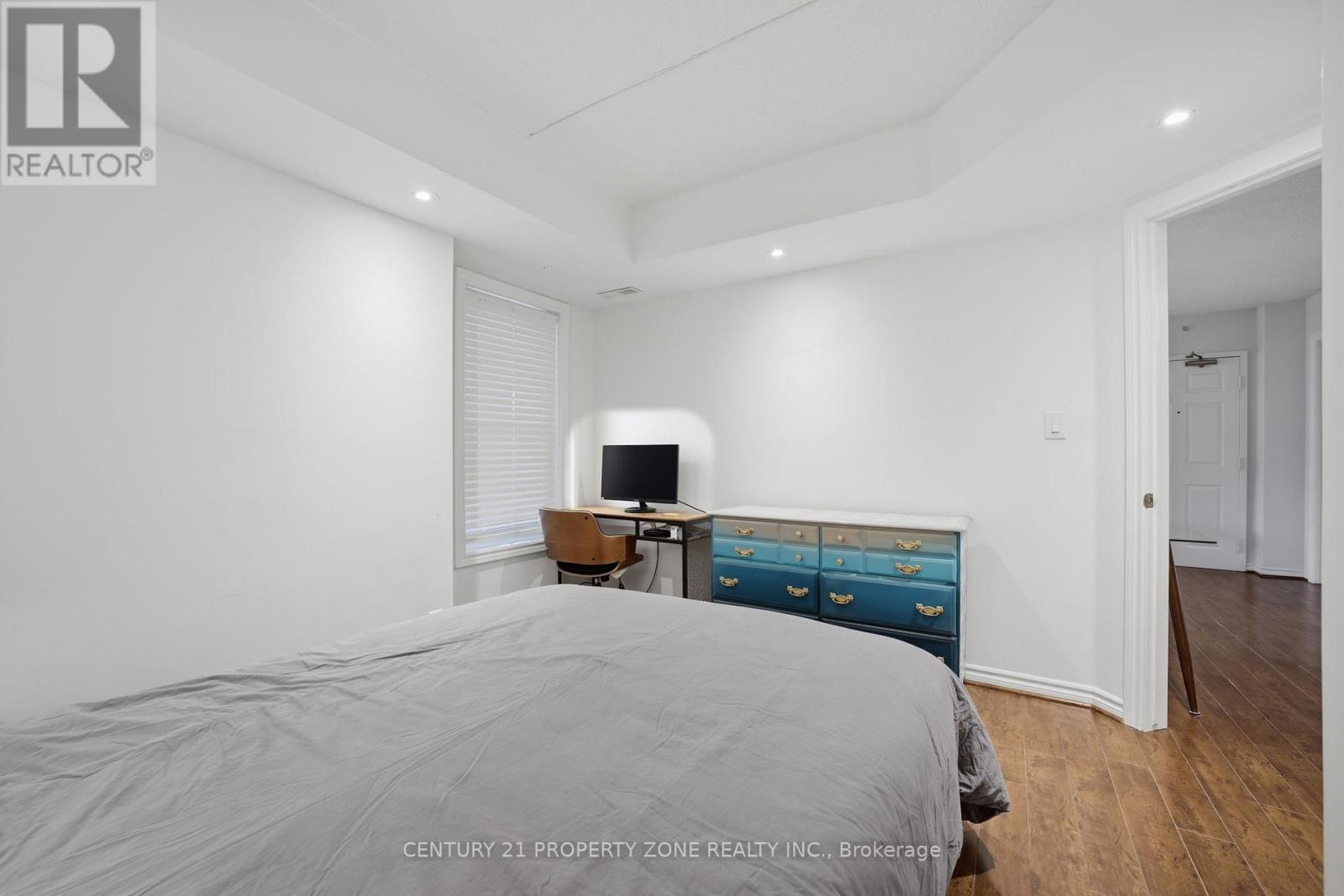 306 - 1440 Bishops Gate, Oakville (Ga Glen Abbey), Ontario  L6M 4M9 - Photo 17 - W12919226