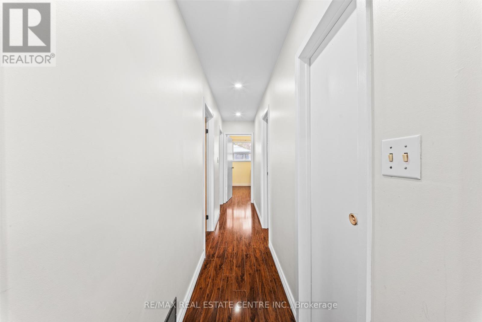 25 Juniper Crescent, Brampton, Ontario  L6S 1J9 - Photo 23 - W12919228