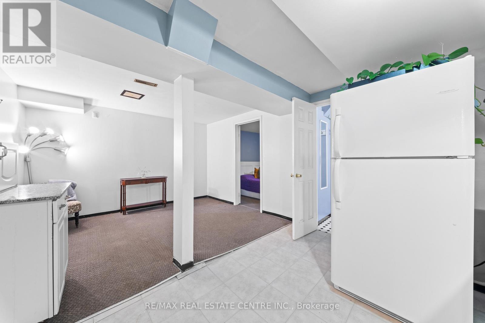 25 Juniper Crescent, Brampton, Ontario  L6S 1J9 - Photo 41 - W12919228