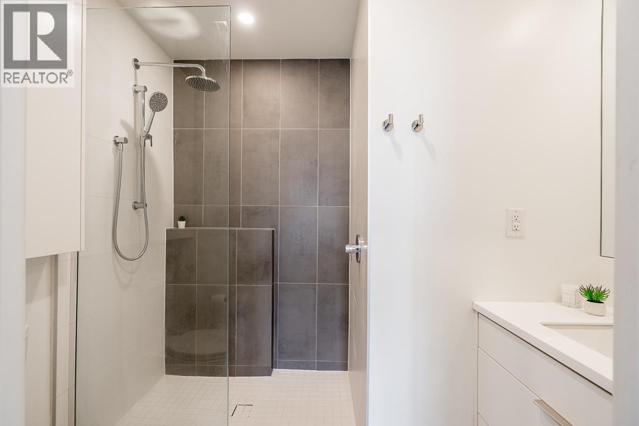 109 650 E 2nd Street, North Vancouver, British Columbia  V7L 1E3 - Photo 21 - R3103133