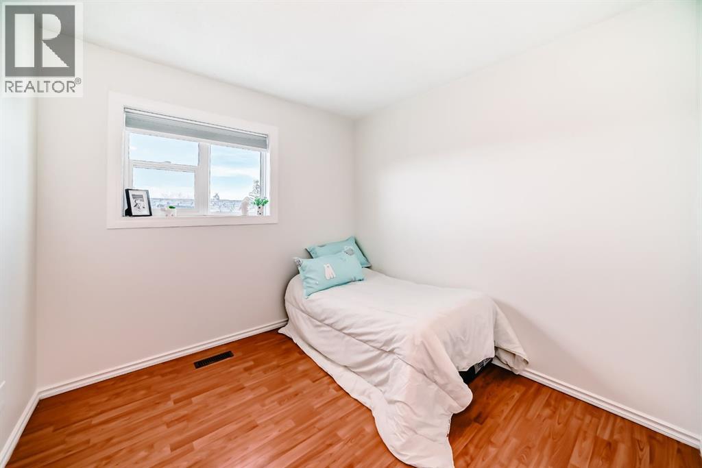 11 Martinridge Place NE, Calgary, Alberta  T3J 3B8 - Photo 32 - A2286197