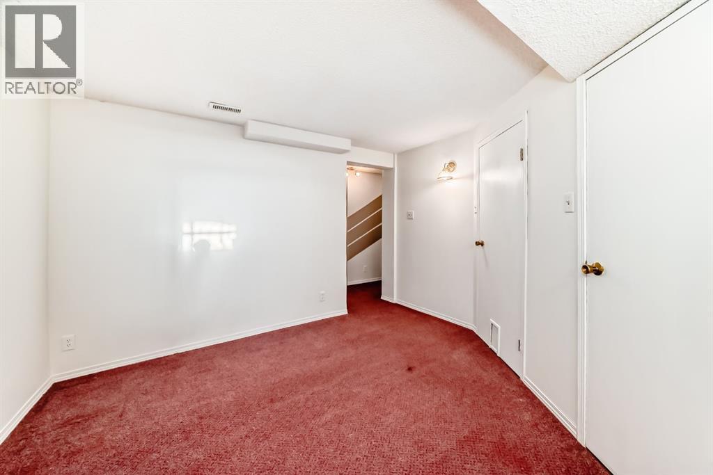 11 Martinridge Place NE, Calgary, Alberta  T3J 3B8 - Photo 46 - A2286197