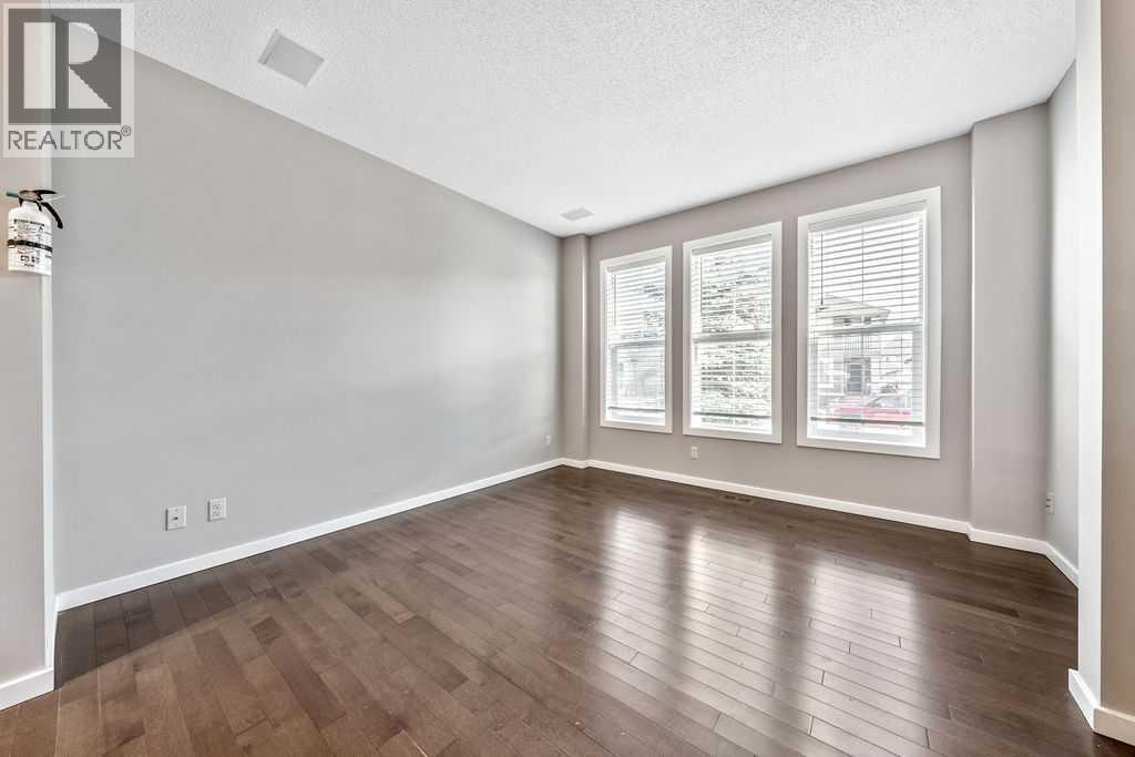 37 Marquis Common Se, Calgary, Alberta  T3M 1N8 - Photo 15 - A2295572